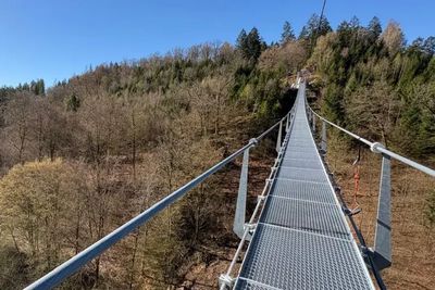 Passerelle himalayenne : Les Épioux - Sainte-Cécile